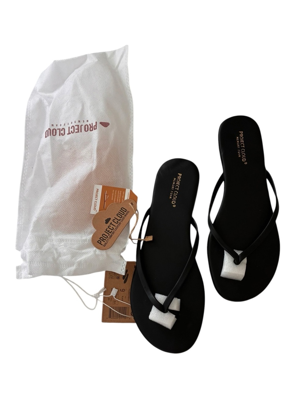 Project Cloud | NWT Memory foam black flip flops slip on sandals size 9